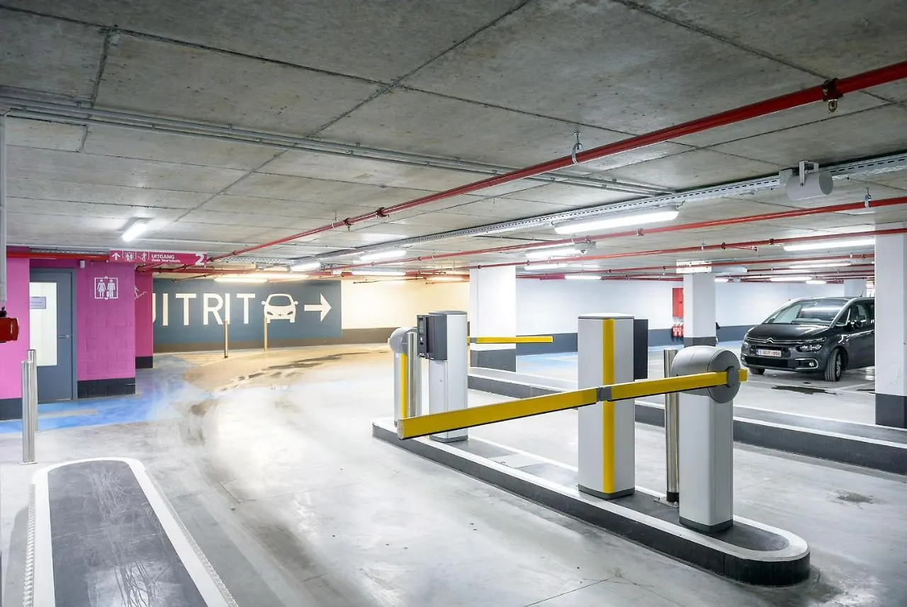 Sleep Inn - Industrial Flat Citycenter Antwerpen