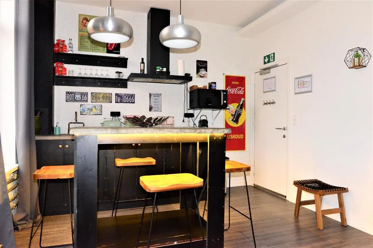 Sleep Inn - Industrial Flat Citycenter Antwerp
